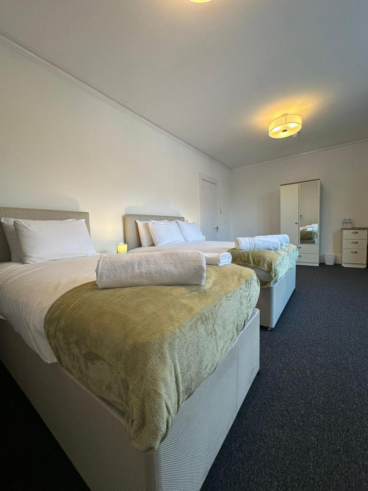 Cambridge Central Rooms - Tas Accommodations Екстер'єр фото